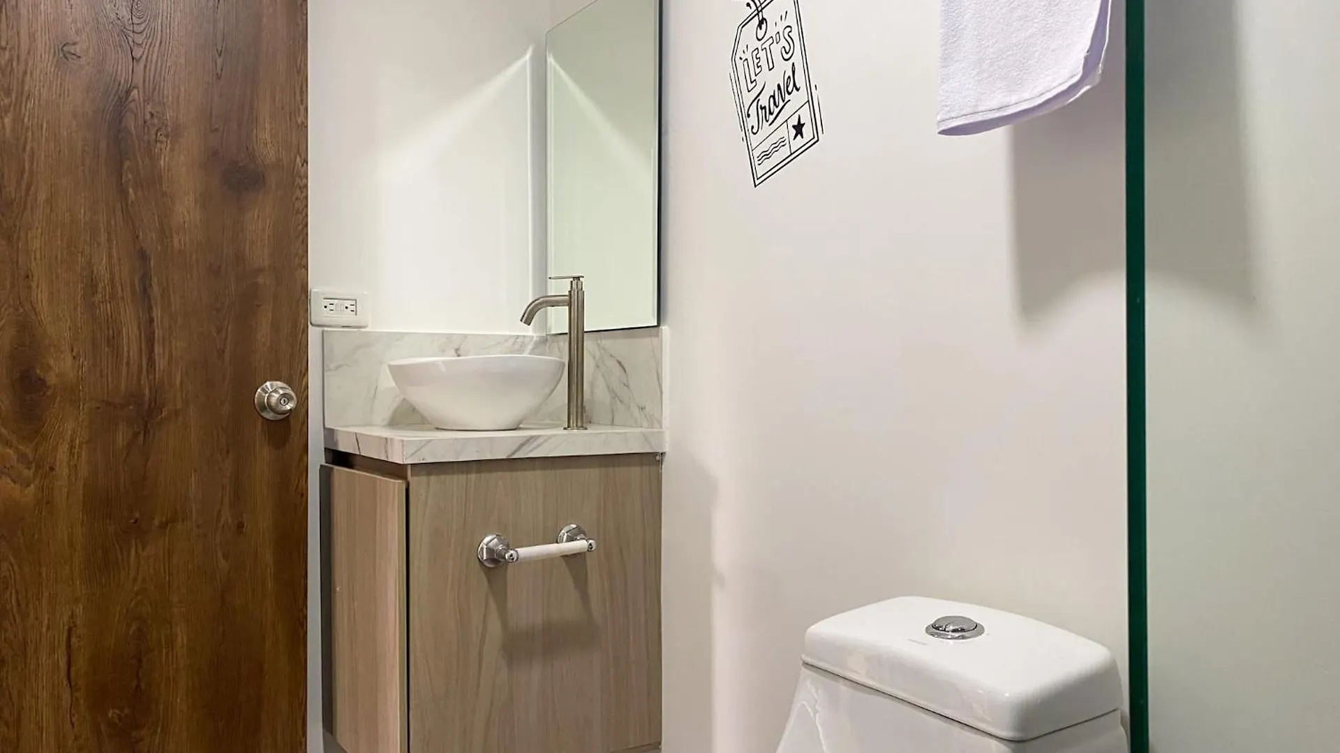 Apartamento Versalles - Acogedor Aptos Y Habitaciones En Envigado -15 Min El Poblado